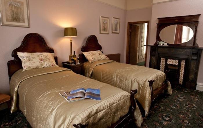 Belmont Hotel 렉섬 객실 사진